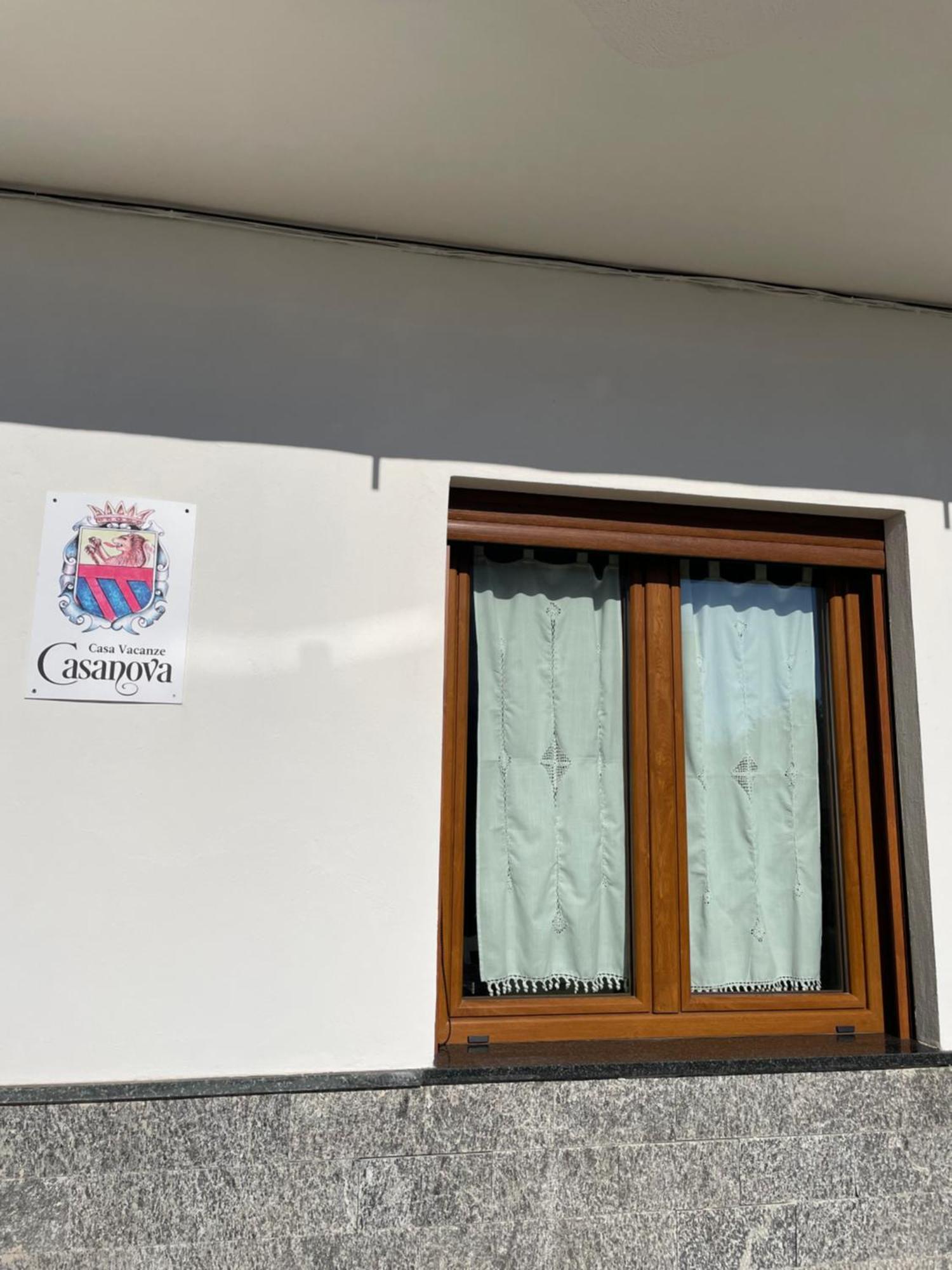 Casa Vacanze Casanova อาเจโรลา ภายนอก รูปภาพ